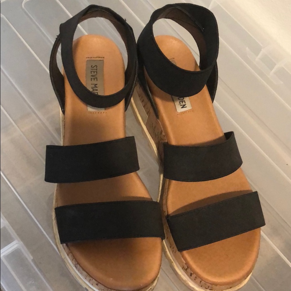 Steve Madden sandals - Picture 2 of 3